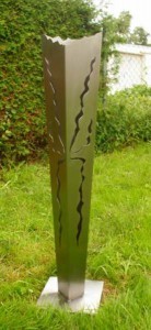 Edelstahl Gartenfackel 100 cm mit Bodenplatte