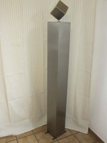 Edelstahlsäule 125 cm mit Würfel
