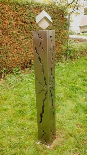 Gartendeko Edelstahlsäule 125 cm mit  Würfel